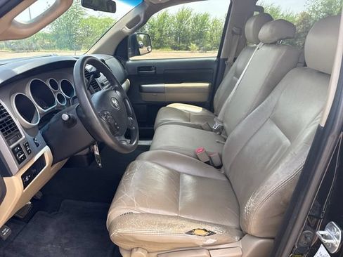 Used 2013 Toyota Tundra 2WD CrewMax w/ Tow Pkg image 9