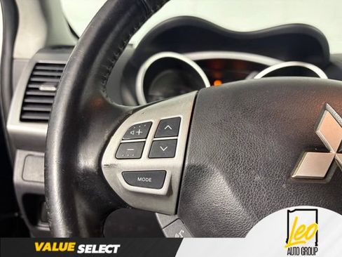Used 2009 Mitsubishi Outlander ES FWD image 13