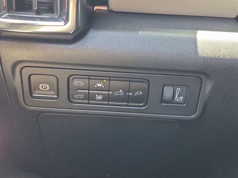 New 2026 GMC Hummer EV 4x4 Crew Cab image 16