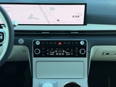 New 2026 Genesis GV80 3.5T Prestige AWD/4WD image 20