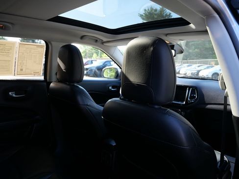 Used 2019 Jeep Compass Limited w/ Safety & Security Group AWD/4WD image 21