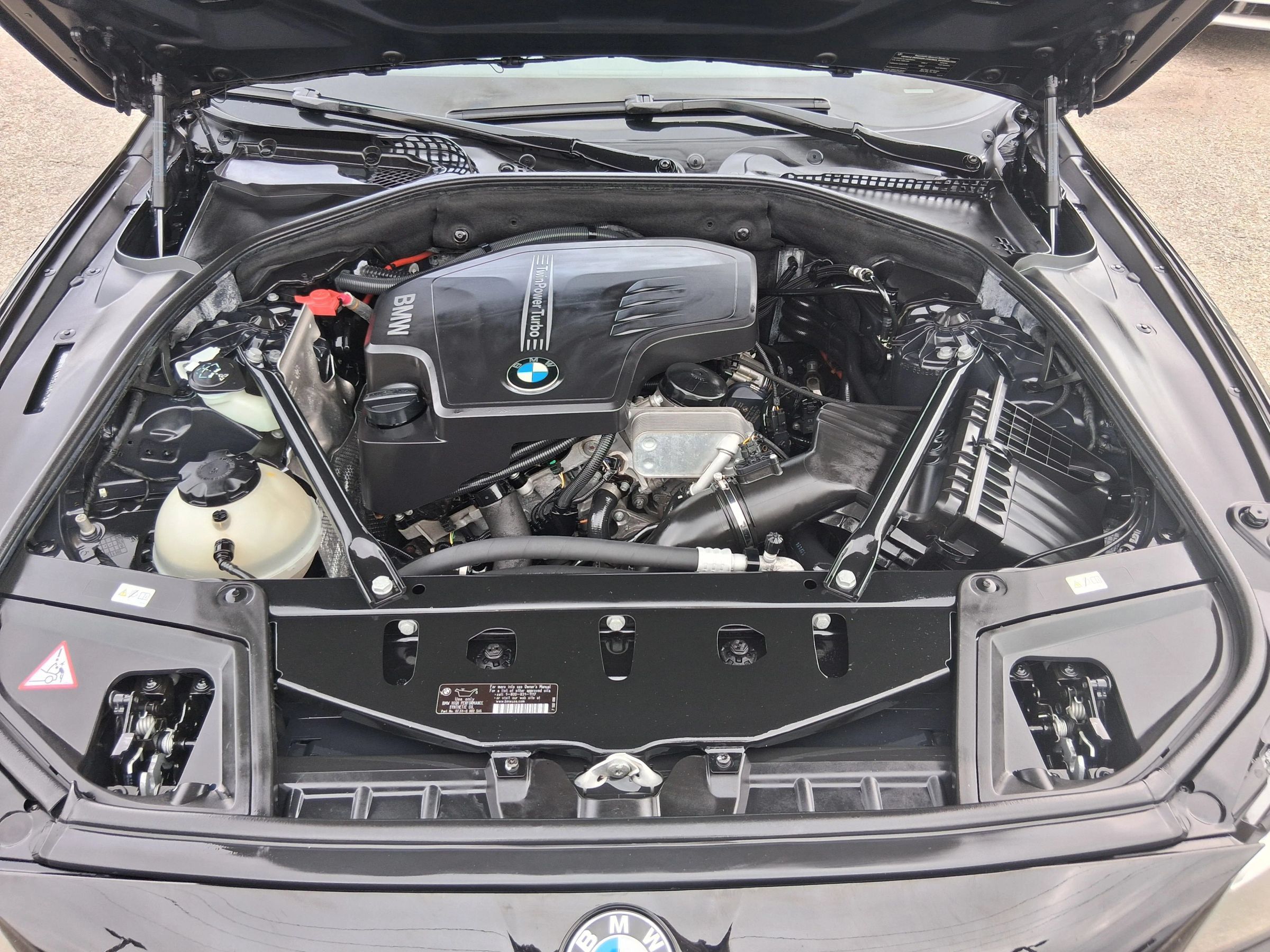 Used 2014 BMW 528i xDrive Sedan AWD/4WD image 22