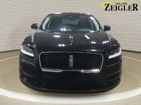 Used 2022 Lincoln Nautilus Reserve w/ Monochromatic Package image 2