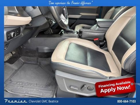 Used 2023 Ford Bronco Wildtrak image 12