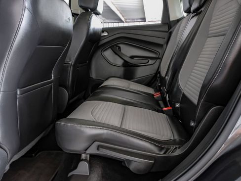 Used 2017 Ford Escape SE w/ Equipment Group 201A FWD image 37