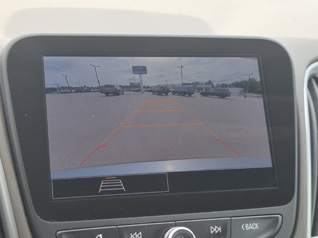 Used 2024 Chevrolet Malibu LT FWD image 32