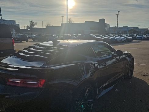 Used 2017 Chevrolet Camaro ZL1 image 12