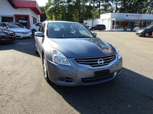 Used 2011 Nissan Altima 2.5 S w/ Convenience Pkg FWD image 14