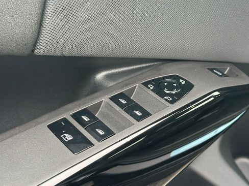 New 2026 BMW X3 xDrive30 w/ Premium Package image 16