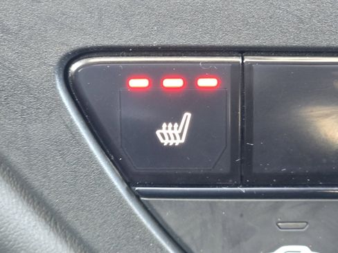 Certified 2023 Honda Accord EX image 8