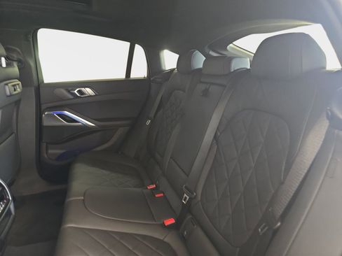Used 2023 BMW X6 xDrive40i w/ M Sport Package image 14