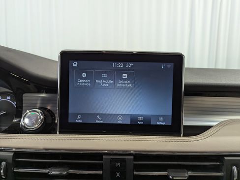 Used 2022 Lincoln Corsair AWD w/ Equipment Group 101A image 19