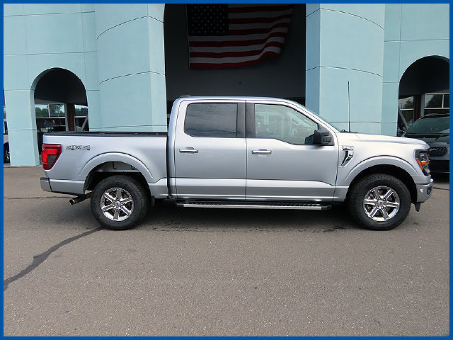 Used 2025 Ford F150 XLT w/ Equipment Group 301A Standard AWD/4WD image 2