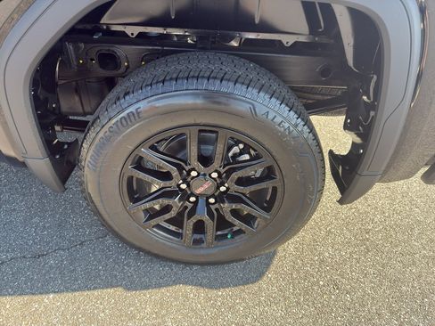 New 2026 GMC Sierra 1500 Elevation AWD/4WD image 18