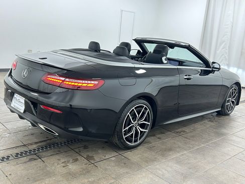 Used 2023 Mercedes-Benz E 450 4MATIC Cabriolet image 7