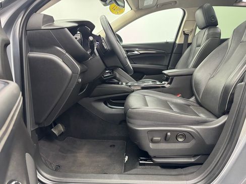 Used 2021 Buick Envision Essence w/ Sport Touring Package image 17