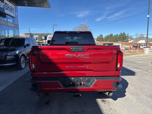 Used 2022 GMC Sierra 2500 Denali image 5