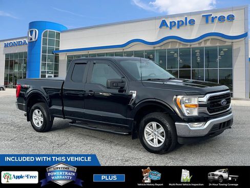 Used 2022 Ford F150 XLT w/ Trailer Tow Package image 2