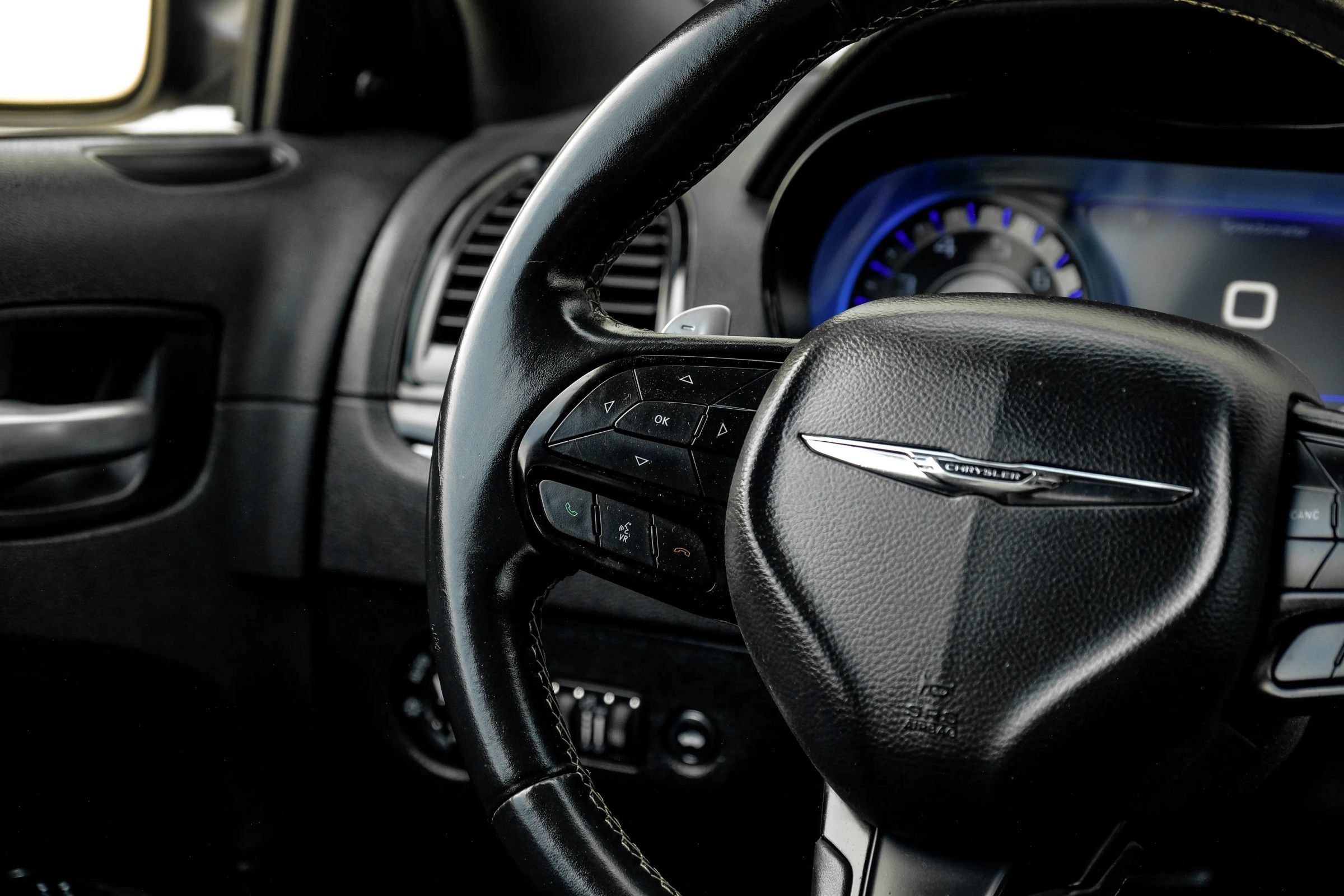 Used 2019 Chrysler 300 S RWD image 24