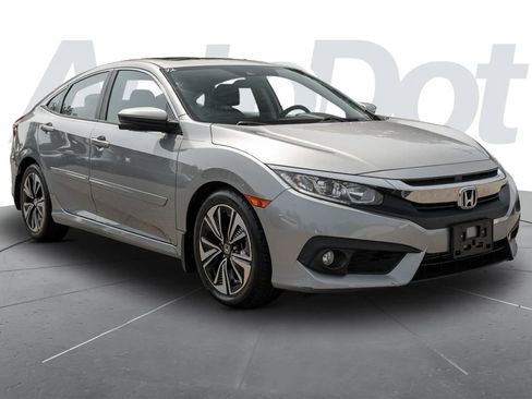 Used 2016 Honda Civic EX-T image 4