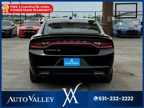 Used 2018 Dodge Charger GT AWD/4WD image 6
