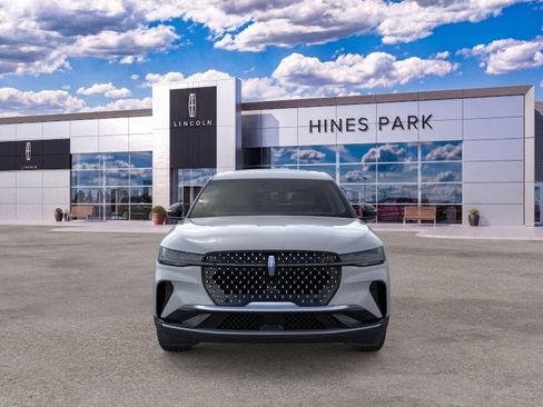 New 2026 Lincoln Nautilus Premier w/ Equipment Group 102A AWD/4WD image 6