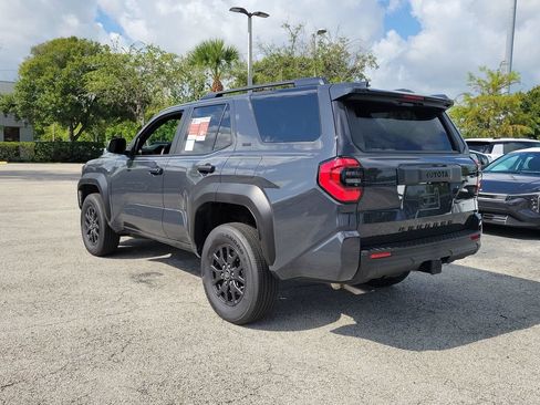 New 2026 Toyota 4Runner SR5 AWD/4WD image 6