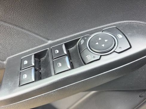 Used 2025 Ford Escape ST-Line FWD image 27
