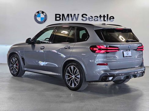 New 2026 BMW X5 xDrive50e w/ Executive Package AWD/4WD image 4