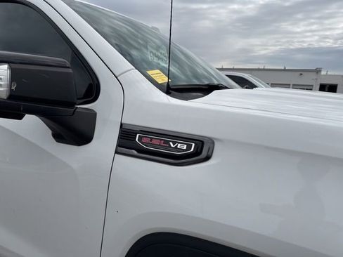 Used 2020 GMC Sierra 1500 AT4 w/ AT4 Premium Package image 3