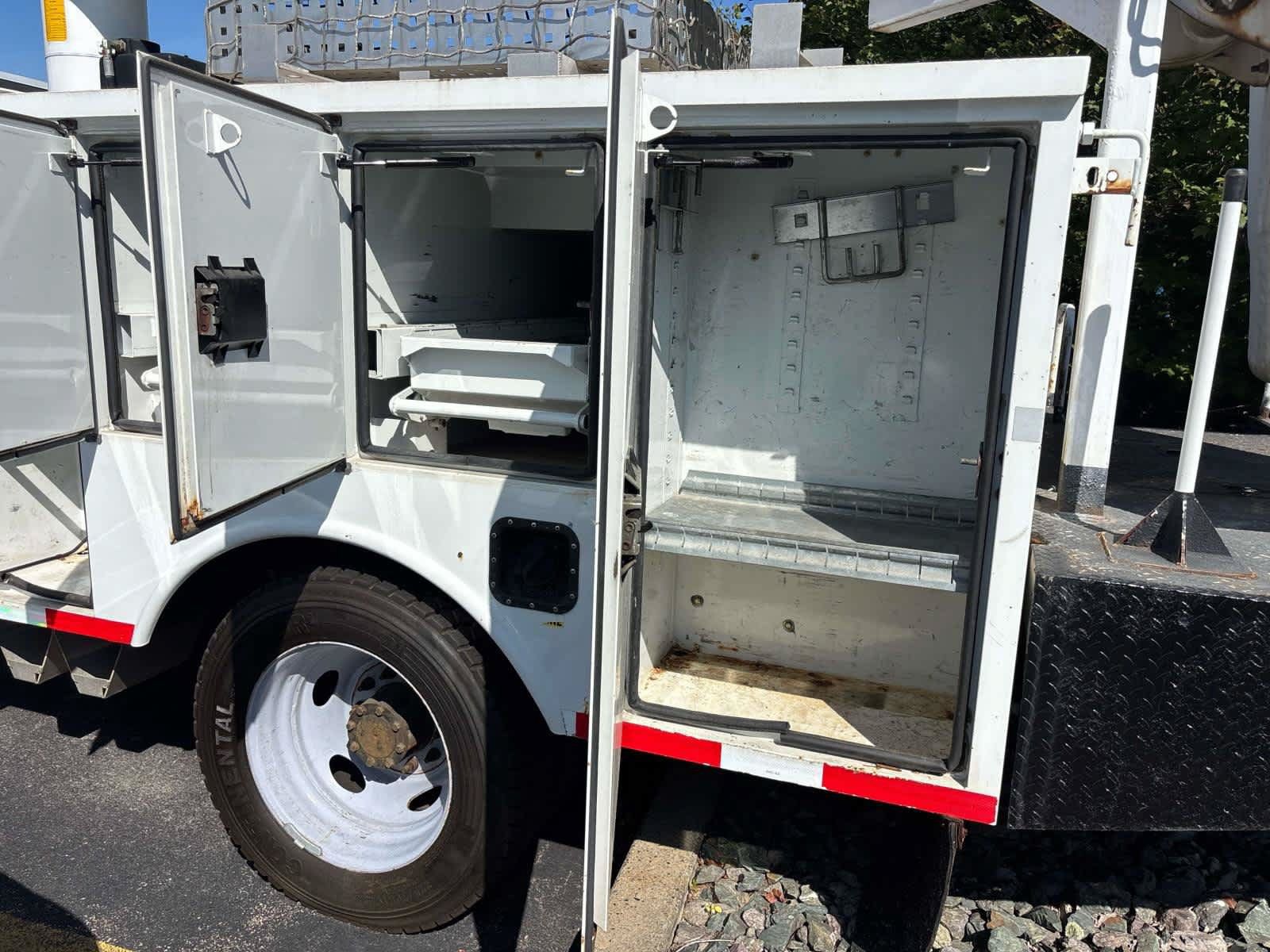 Used 2012 Ford F550 Luxury w/ PWR Equipment Group RWD image 20