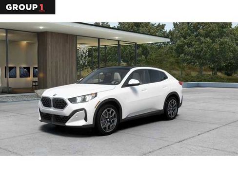New 2026 BMW X2 xDrive28i w/ Technology Package image 1