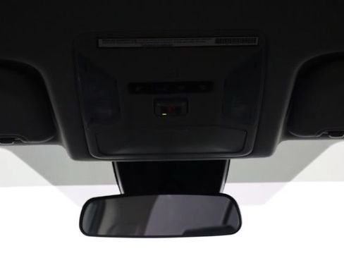 Used 2021 Toyota RAV4 LE w/ Carpet Mat Package (TMS) AWD/4WD image 22
