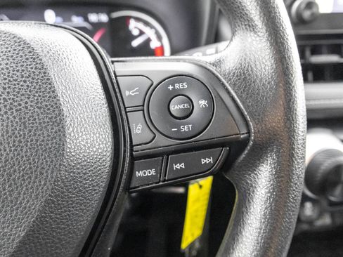 Used 2023 Toyota RAV4 LE AWD/4WD image 21