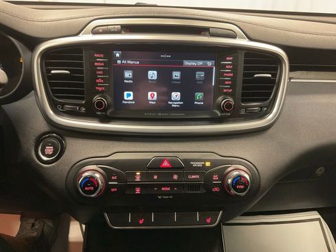 Used 2016 Kia Sorento EX w/ EX Touring Package image 22