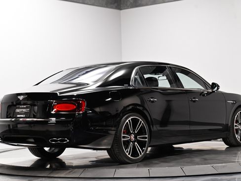 Used 2017 Bentley Flying Spur S V8 AWD/4WD image 24