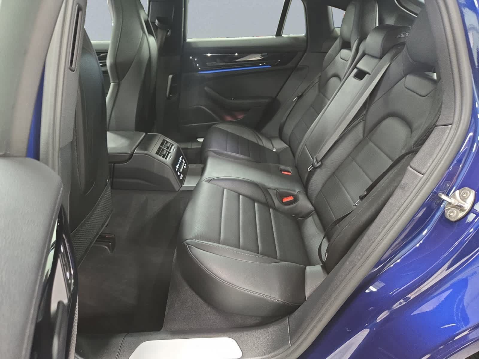 Used 2025 Porsche Panamera 4 AWD/4WD image 19