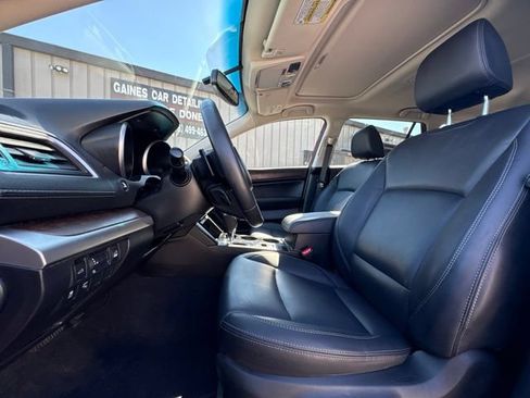 Used 2018 Subaru Outback 2.5i Limited w/ Popular Package #2 AWD/4WD image 13