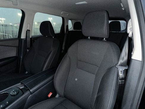 Certified 2023 Nissan Rogue S image 26