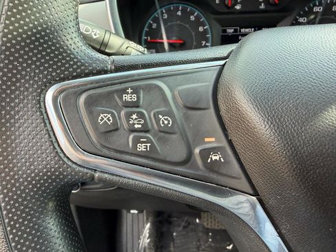 Used 2020 Chevrolet Equinox LS w/ LS Convenience Package image 25