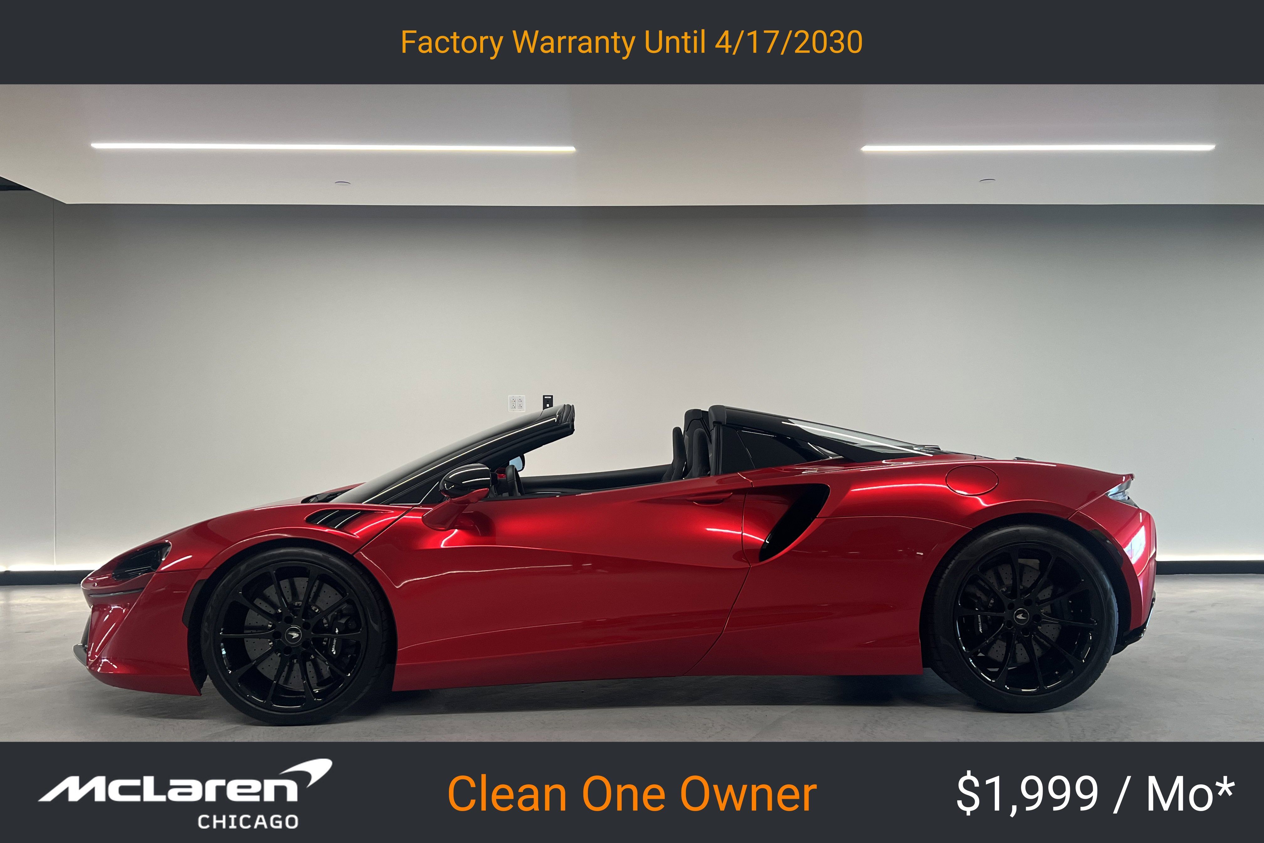 Used 2025 McLaren Artura Spider RWD image 1