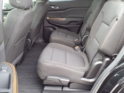 Used 2023 GMC Acadia SLE w/ Driver Convenience Package image 15