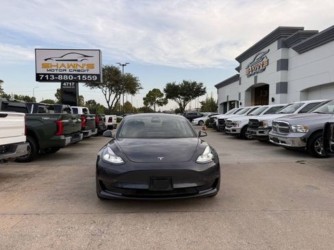 Used 2023 Tesla Model 3 Standard Range RWD image 36