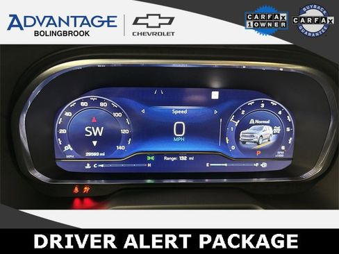 Certified 2022 Chevrolet Suburban RST w/ Sport Performance Package image 17