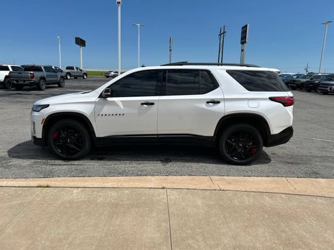 Used 2023 Chevrolet Traverse Premier w/ Redline Edition FWD image 8
