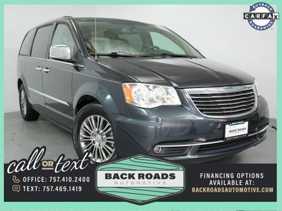Used 2014 Chrysler Town & Country Touring-L w/ Driver Convenience Group