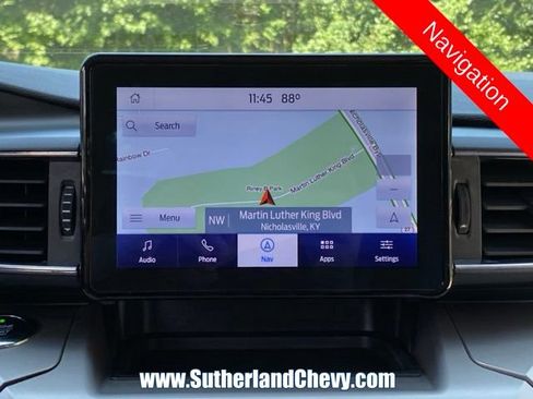 Used 2021 Ford Explorer XLT w/ Equipment Group 202A AWD/4WD image 30