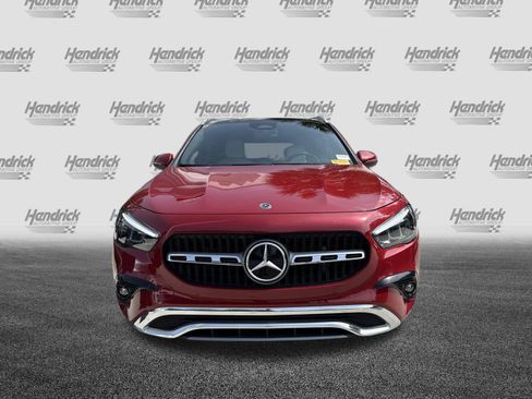 Used 2025 Mercedes-Benz GLA 250 image 3