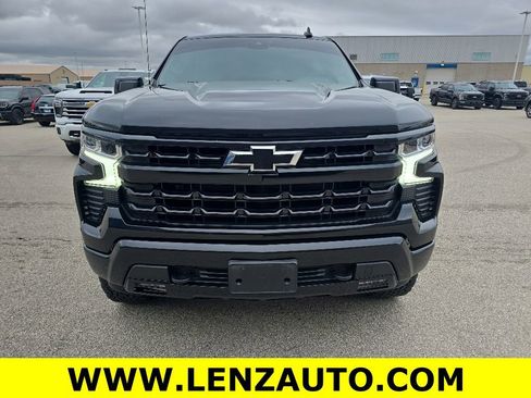 Used 2022 Chevrolet Silverado 1500 RST AWD/4WD image 3