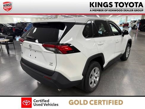 Certified 2024 Toyota RAV4 LE AWD/4WD image 8